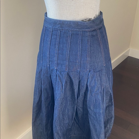 Aritzia Babaton Process Jean Skirt - Picture 6 of 8